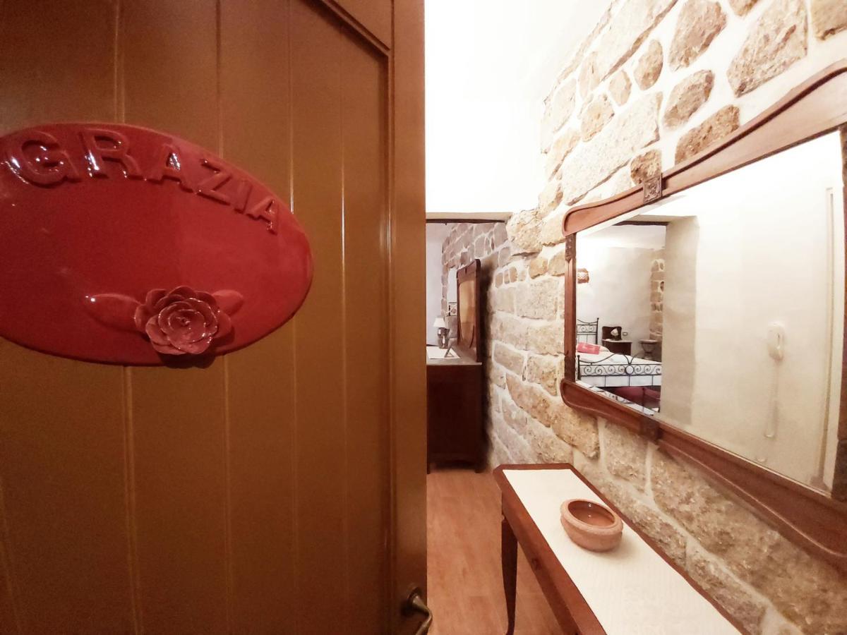 Al Vecchio Corso B&B Tempio Pausania Bagian luar foto