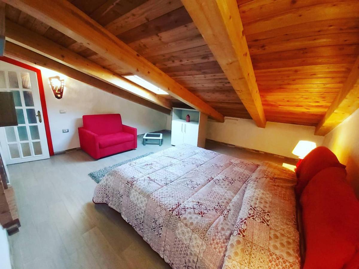 Al Vecchio Corso B&B Tempio Pausania Bagian luar foto