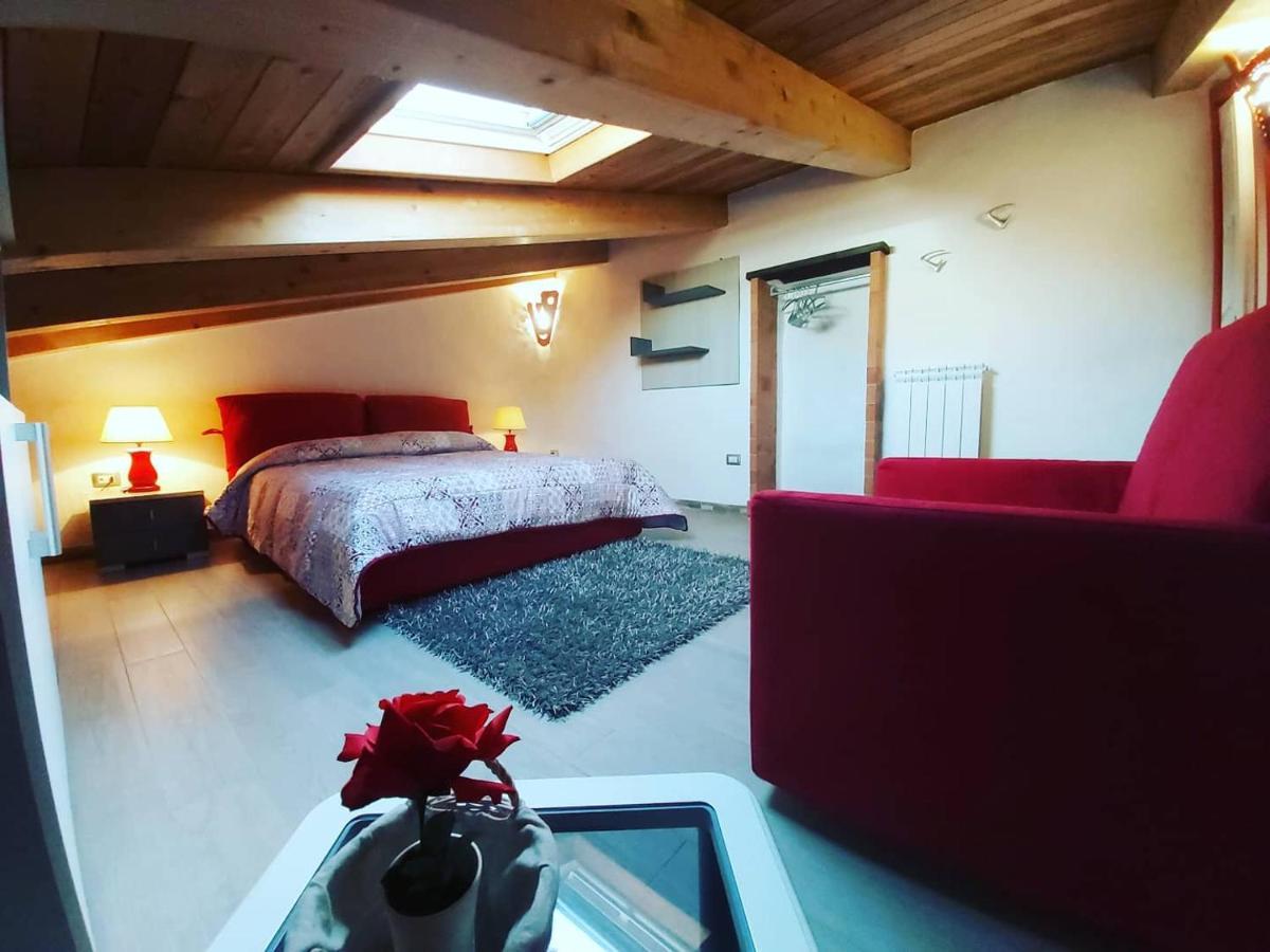 Al Vecchio Corso B&B Tempio Pausania Bagian luar foto