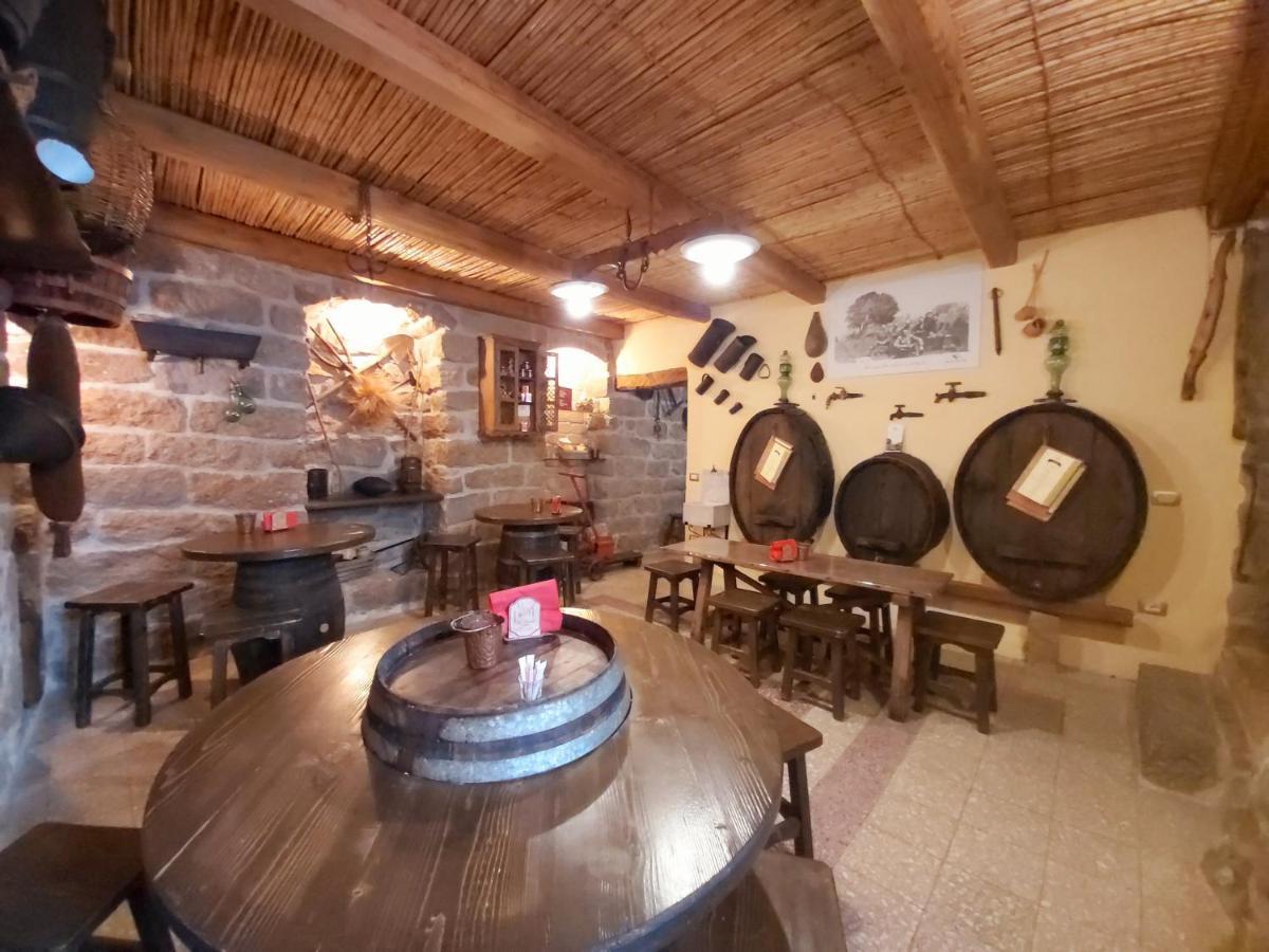 Al Vecchio Corso B&B Tempio Pausania Bagian luar foto