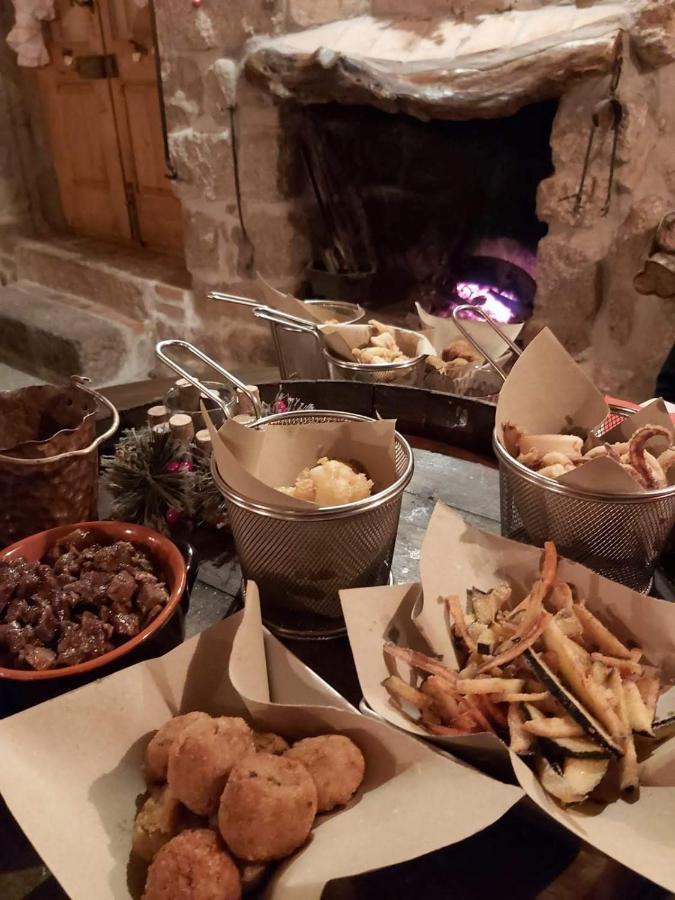 Al Vecchio Corso B&B Tempio Pausania Bagian luar foto